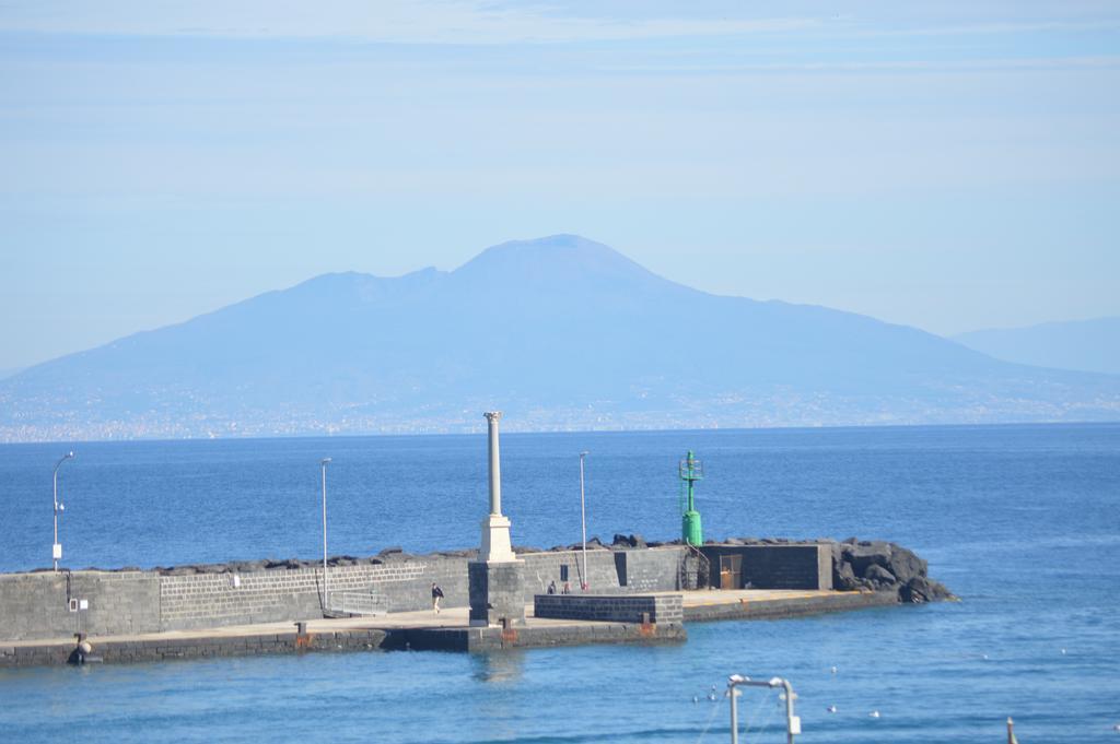 Il Porto Capri Casa Vacanza Exterior foto